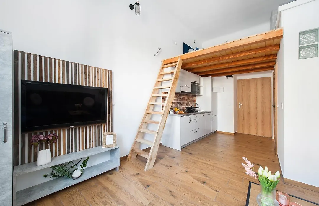 Apartamenty Przy Kladce- Kazimierz Old Town-1