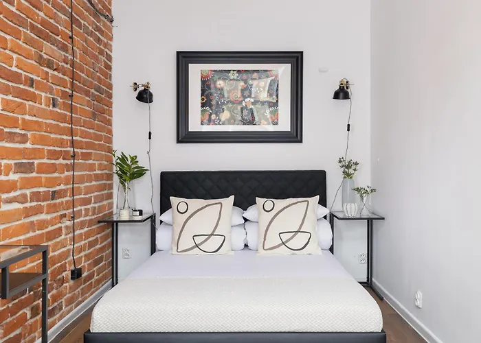 2-Bedroom - Dluga 65 Street
